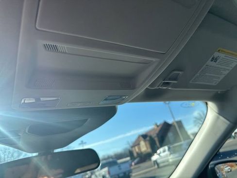 Used 2025 Ford Escape Active image 19