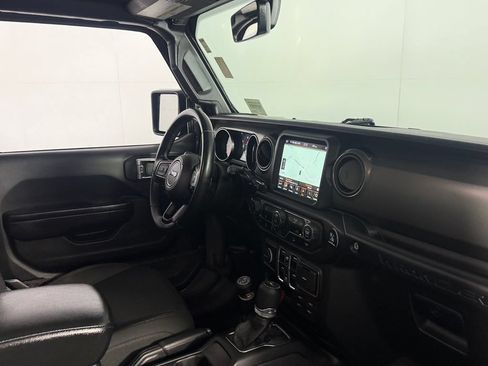 Used 2021 Jeep Wrangler Unlimited Sport AWD/4WD image 35