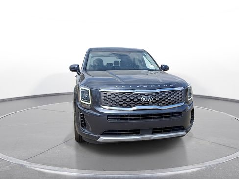 Used 2021 Kia Telluride LX AWD/4WD image 3
