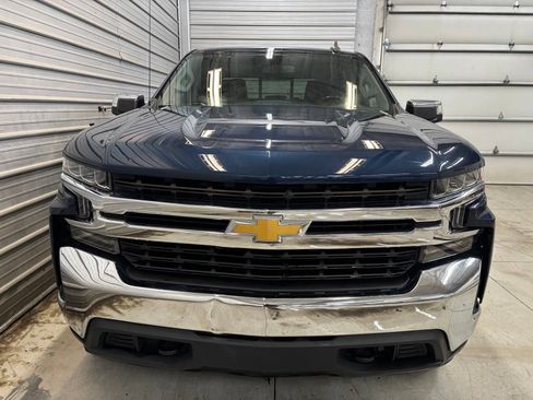 Used 2020 Chevrolet Silverado 1500 LT w/ All-Star Edition AWD/4WD image 2
