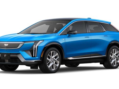 New 2025 Cadillac Optiq Luxury 2 w/ LPO, Floor Liner Package image 25