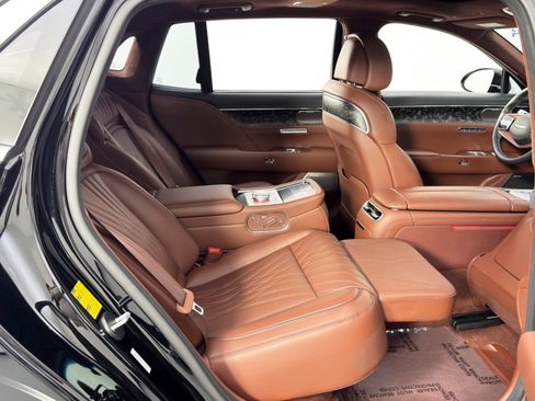 Used 2024 Genesis G90 3.5T image 53