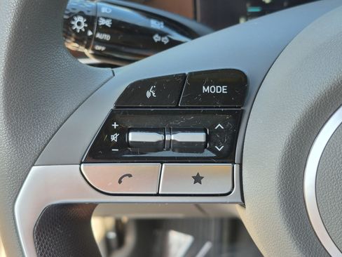 Certified 2024 Hyundai Elantra SEL FWD image 27
