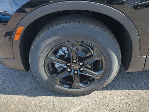 New 2026 Chevrolet Blazer LT w/ Convenience Package image 32