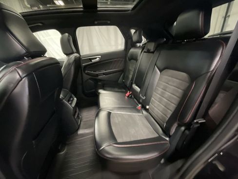 Used 2020 Ford Edge ST-Line image 25