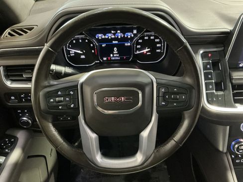 Used 2021 GMC Yukon XL SLT w/ SLT Luxury Plus Package AWD/4WD image 17