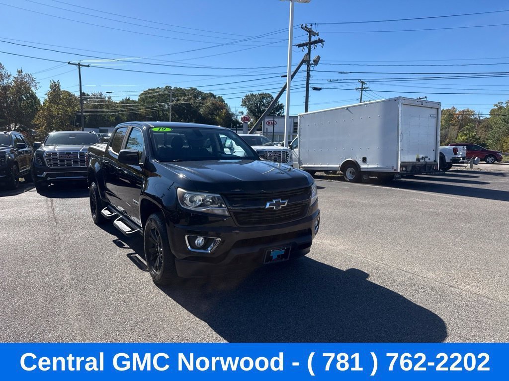 Used 2019 Chevrolet Colorado Z71 w/ Z71 Midnight Edition AWD/4WD image 7