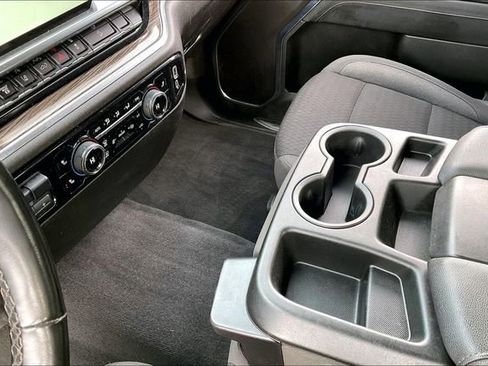 Used 2024 Chevrolet Silverado 2500 LT image 13