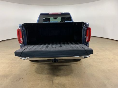 Used 2022 GMC Sierra 1500 SLT w/ Driver Alert Package II AWD/4WD image 13