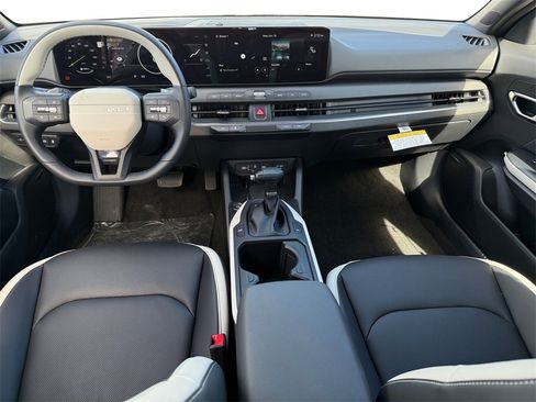 New 2025 Kia K4 GT-Line w/ GT-Line Premium Package image 11