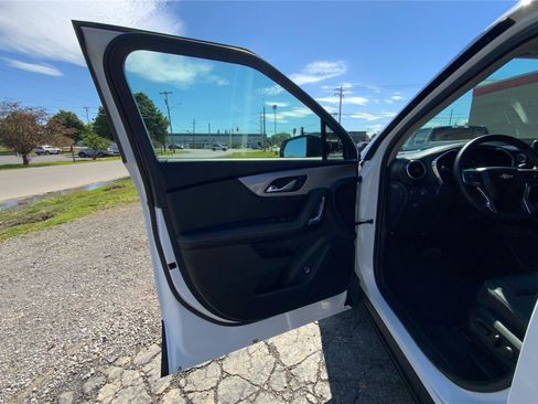 Used 2023 Chevrolet Blazer LT AWD/4WD image 20