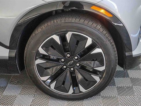 New 2026 Chevrolet Blazer EV RS image 11