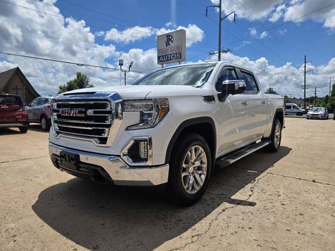 Used 2020 GMC Sierra 1500 SLT w/ SLT Premium Plus Package AWD/4WD image 3