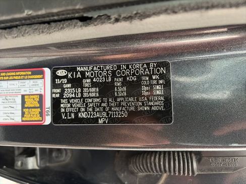 Used 2020 Kia Soul S FWD image 25