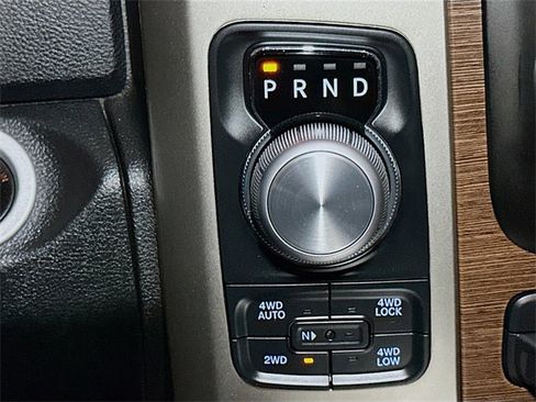 Used 2017 RAM 1500 Laramie w/ Convenience Group image 14