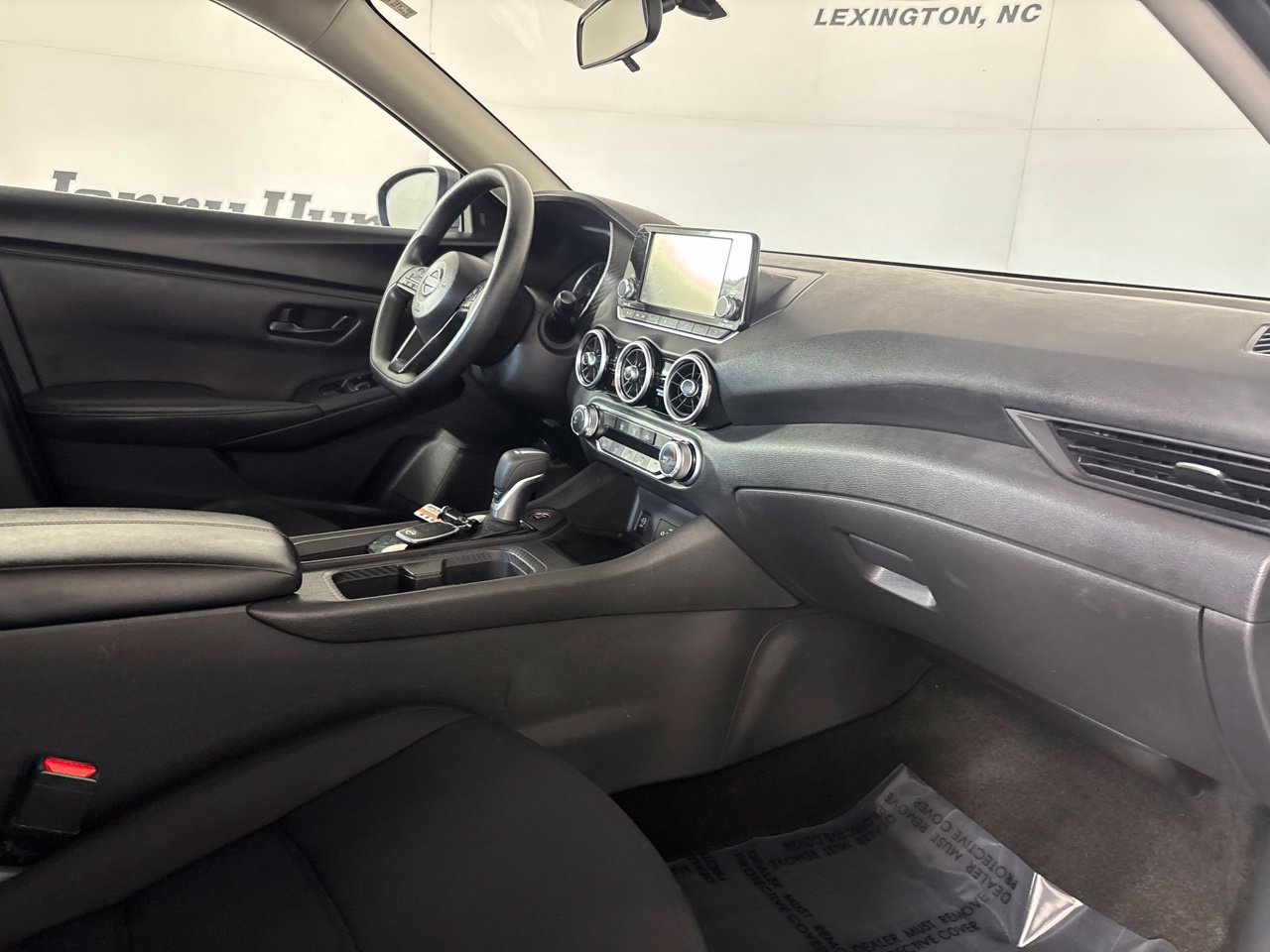 Used 2024 Nissan Sentra S FWD image 30