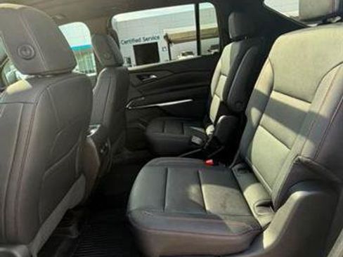 Used 2026 Chevrolet Traverse Z71 w/ LPO, Floor Liner Package AWD/4WD image 12