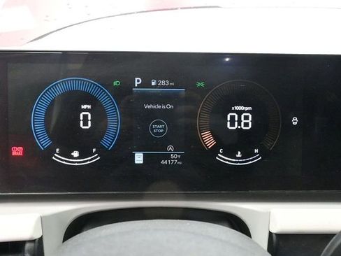 Used 2025 Hyundai Tucson SEL image 13