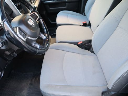 Used 2023 RAM 2500 Big Horn w/ Level 1 Equipment Group image 36