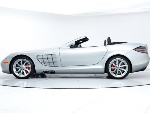 Used 2008 Mercedes-Benz SLR image 3