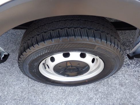 Used 2024 Ford Transit 350 XL w/ Fleet Safety Package RWD image 8