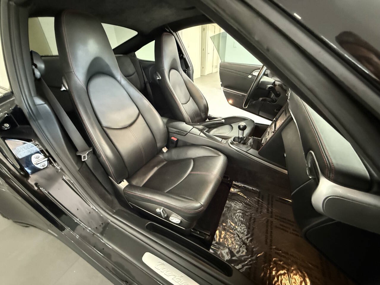 Used 2007 Porsche 911 Turbo AWD/4WD image 18