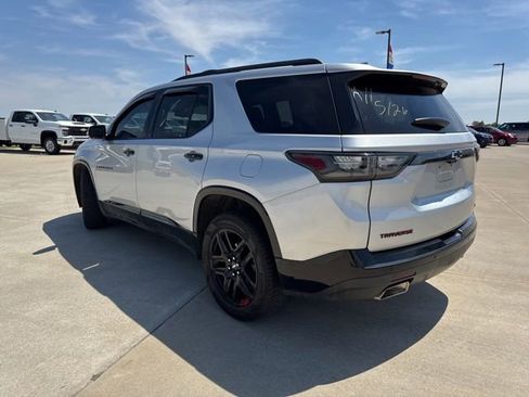 Used 2019 Chevrolet Traverse Premier w/ Redline Edition FWD image 4