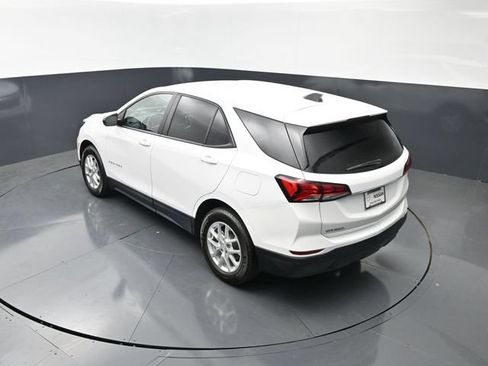 Used 2023 Chevrolet Equinox LS w/ LS Convenience Package FWD image 15