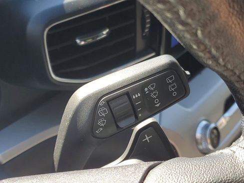 Used 2020 Ford Explorer XLT w/ Equipment Group 202A image 20