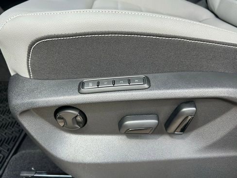 New 2026 Volkswagen Atlas Cross Sport SEL R-Line image 55