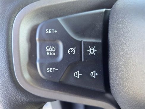 New 2025 Ford Bronco Outer Banks w/ Sasquatch Package image 11