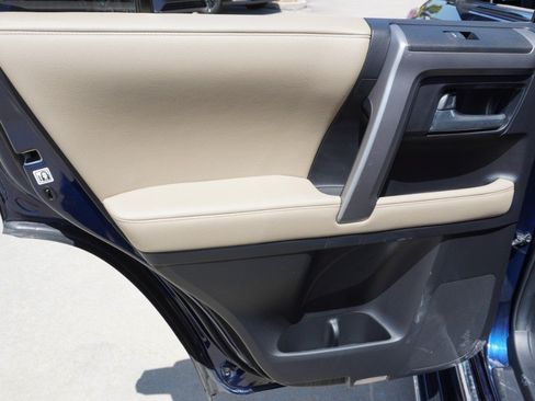 Used 2021 Toyota 4Runner Limited RWD image 34