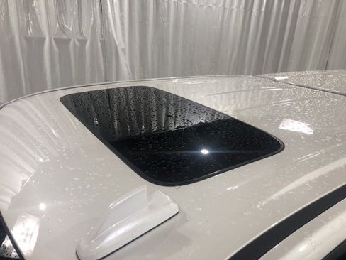 Used 2021 Chevrolet Silverado 1500 High Country image 26