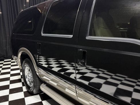 Used 2001 Ford Excursion Limited image 24