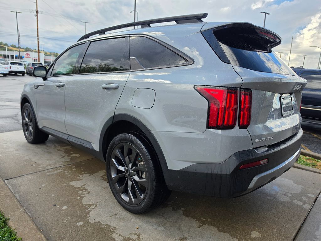 Certified 2023 Kia Sorento SX Prestige AWD/4WD image 7