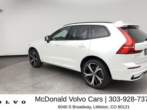Used 2023 Volvo XC60 B5 Ultimate w/ Climate Package AWD/4WD image 4