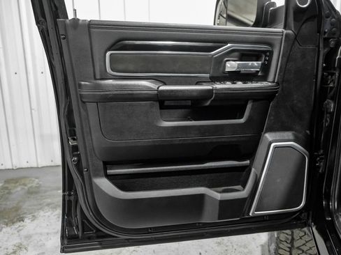 Used 2022 RAM 3500 Laramie image 45