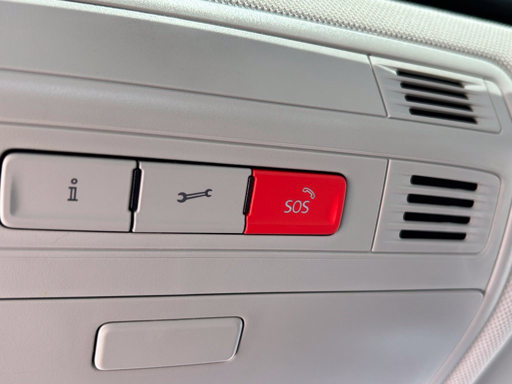 Certified 2026 Volkswagen Jetta SE FWD image 32