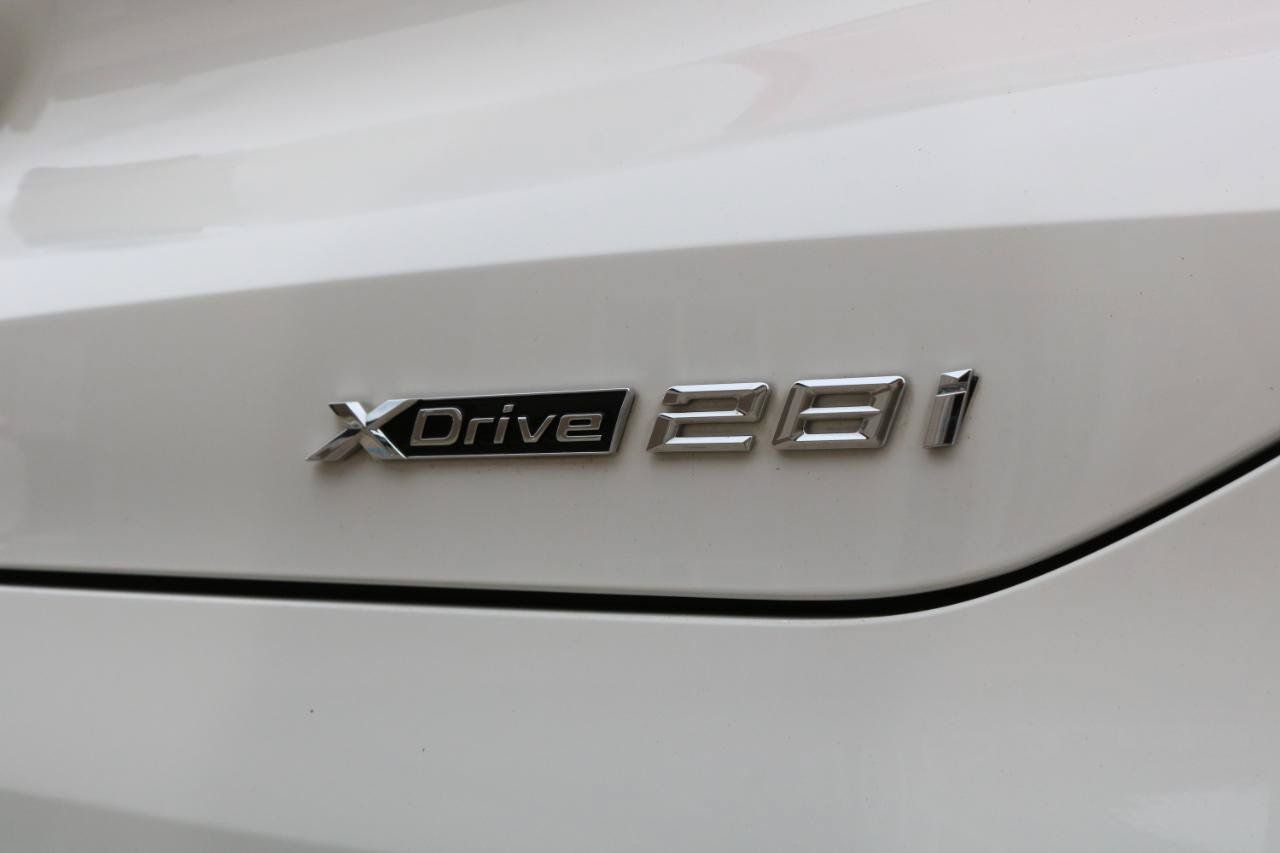 Used 2018 BMW X2 xDrive28i AWD/4WD image 16