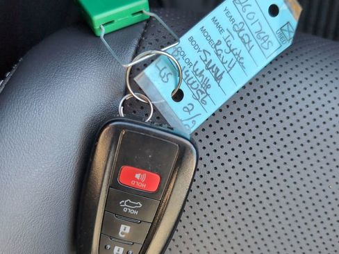 Used 2024 Toyota RAV4 Limited w/ Advanced Technology Package image 29