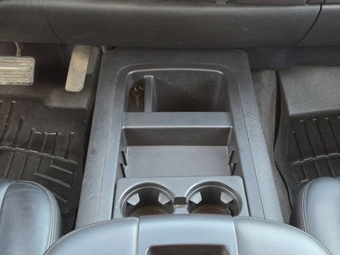 Used 2010 Chevrolet Silverado 3500 LT w/ Interior Plus Package AWD/4WD image 19