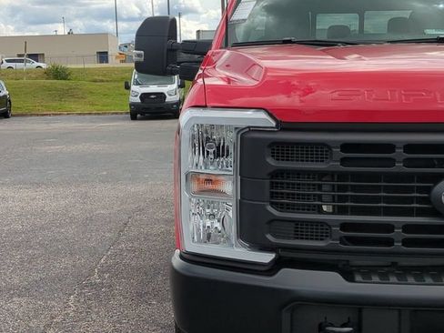 Used 2026 Ford F250 XL AWD/4WD image 10