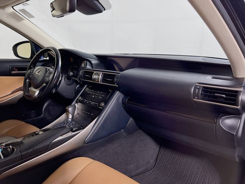 Used 2018 Lexus IS 300 AWD w/ Comfort Package image 26