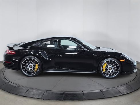 Used 2019 Porsche 911 Turbo S image 8