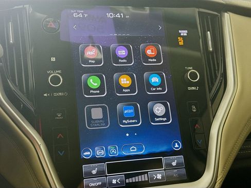 Used 2021 Subaru Outback Limited image 17