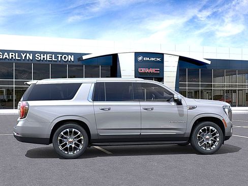New 2026 GMC Yukon XL Elevation image 5