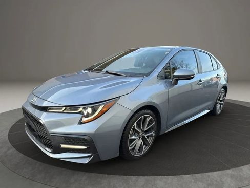 Used 2021 Toyota Corolla XSE image 1