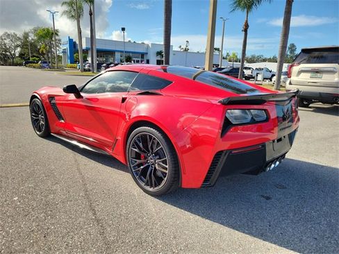 Used 2019 Chevrolet Corvette Z06 image 4