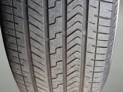 Certified 2025 Toyota 4Runner SR5 RWD image 10