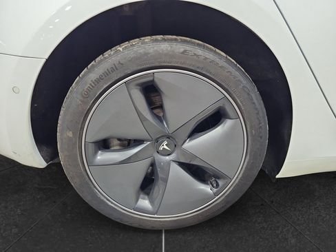 Used 2019 Tesla Model 3 Standard Range Plus RWD image 26